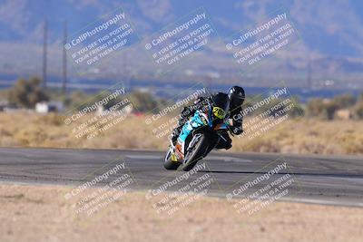 media/Dec-17-2023-CVMA (Sun) [[bf0c04832d]]/Race 2 Amateur Supersport Open/